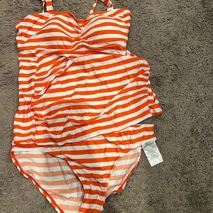 Size medium. Maternity swimsuit. Beach bump.